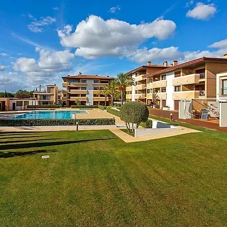 Sleeps 8 With Pool And Air Con Vilamoura