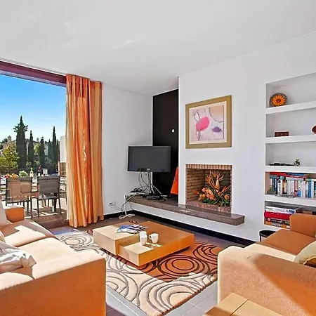 Sleeps 8 With Pool And Air Con * Vilamoura